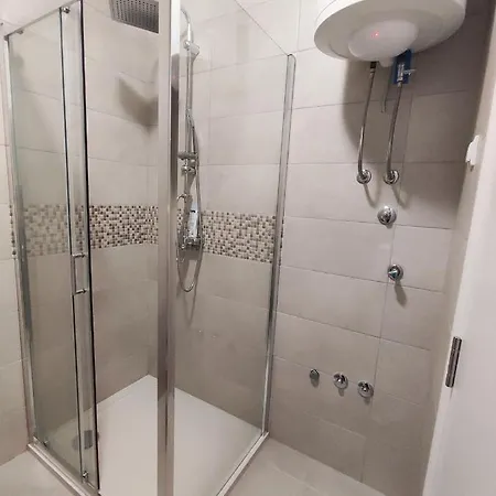 아파트 7 Ladies *